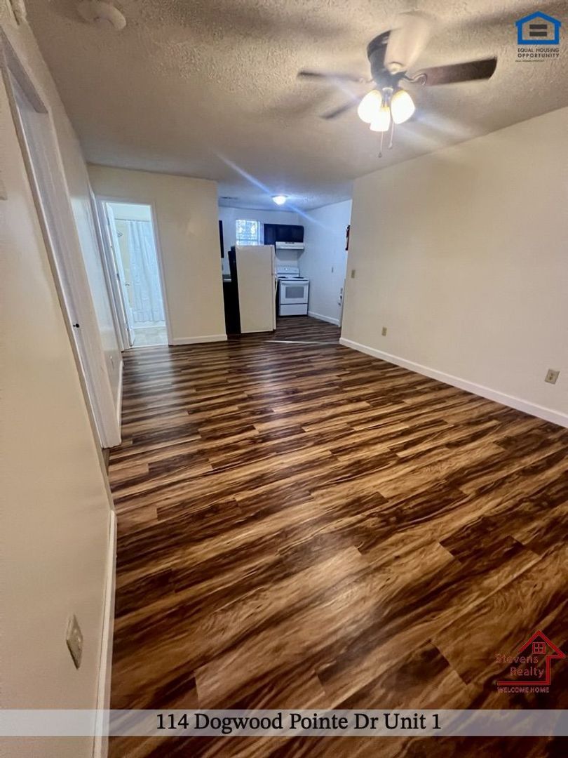 Building Photo - 114 Dogwood Pointe Dr