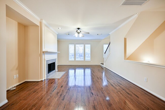 Building Photo - Gorgeous and spacious three-story townhome!