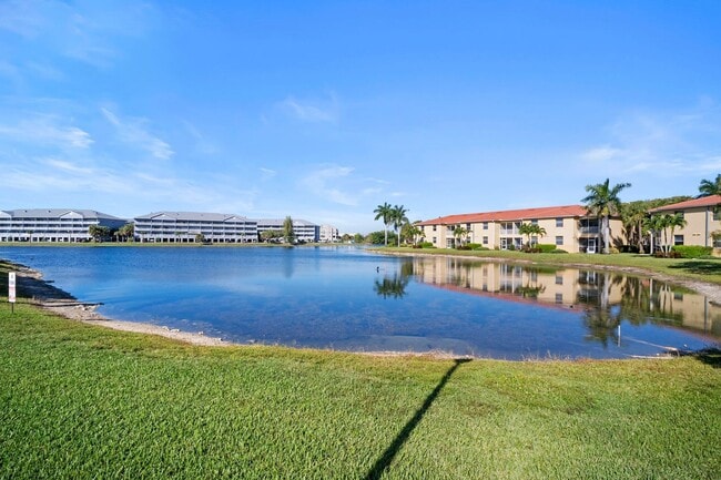 Building Photo - Beautiful 3-bedroom, 2-bathroom in Gated c...