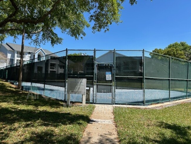Building Photo - 2548 Grassy Point Dr