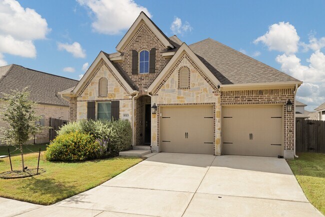 Building Photo - 9313 Aggie Run