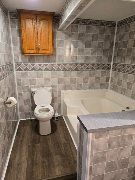 Building Photo - 7674 Pine Branch Rd