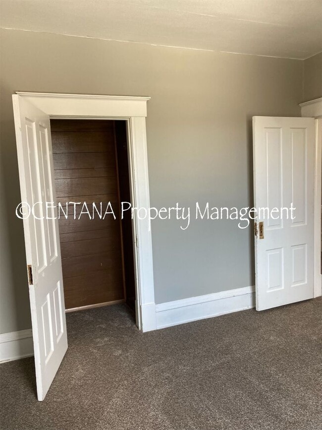 Building Photo - 214-214 S Excelsior Ave