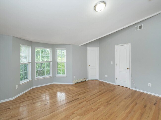 Building Photo - 30 A Hickory Rd