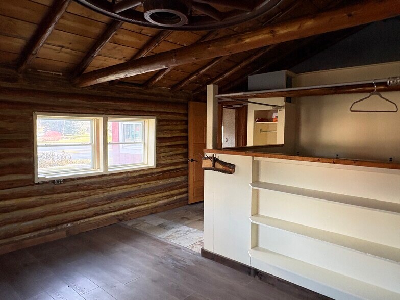 Building Photo - 3050 J Maddy Pky