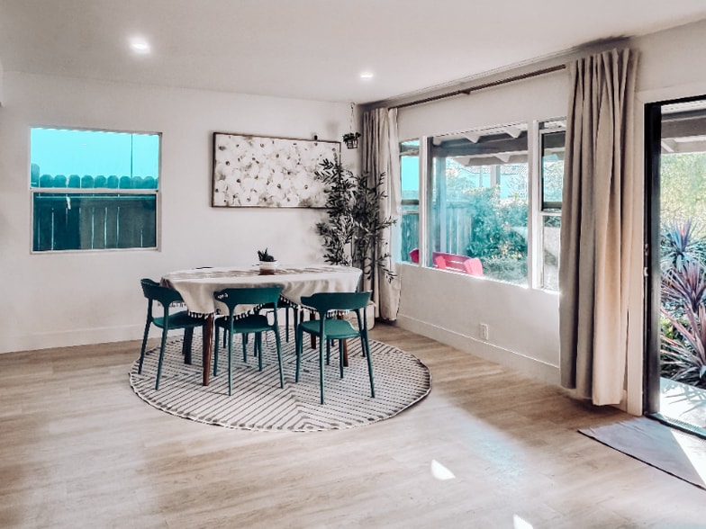 Building Photo - 406 S Irena Ave