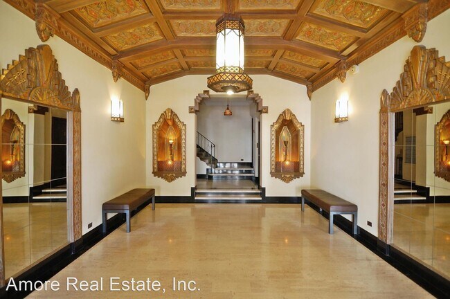 Building Photo - Studio, 1 bath House - 1895 Pacific Avenue...