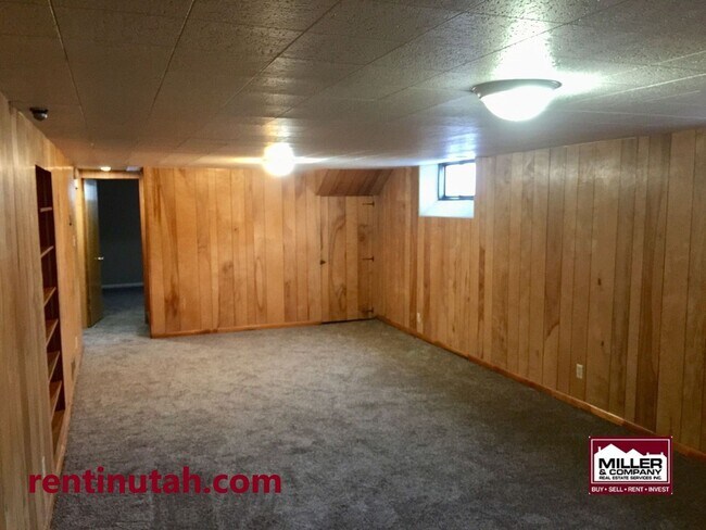 Building Photo - Murray Rambler For Rent!