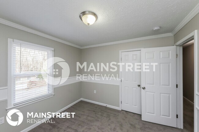 Building Photo - 277 Meek Dr
