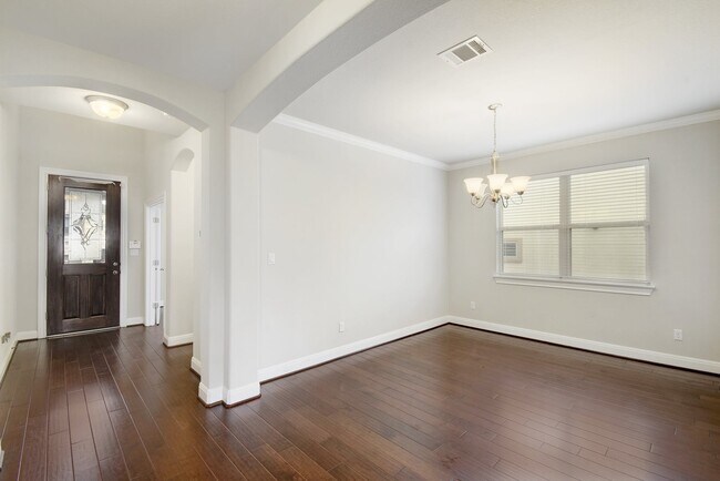 Formal Dining Room - 5644 Siragusa Dr