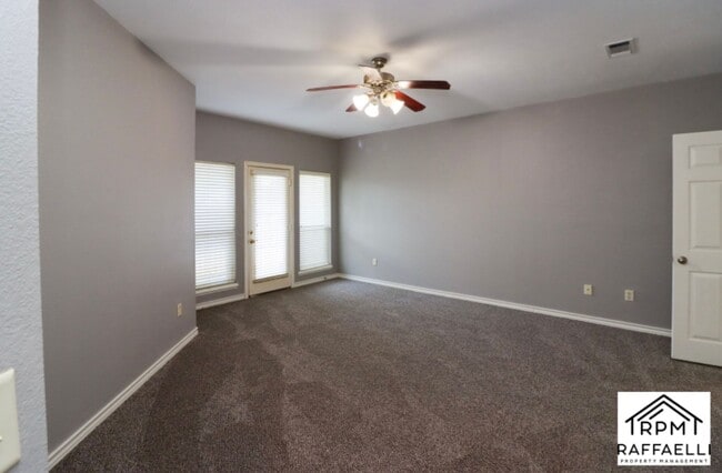 Building Photo - Pleasant Grove Townhouse for rent!