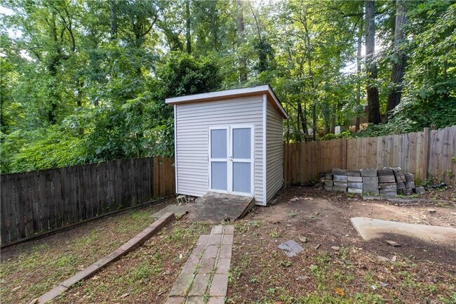 Building Photo - 3144 Flamingo Dr