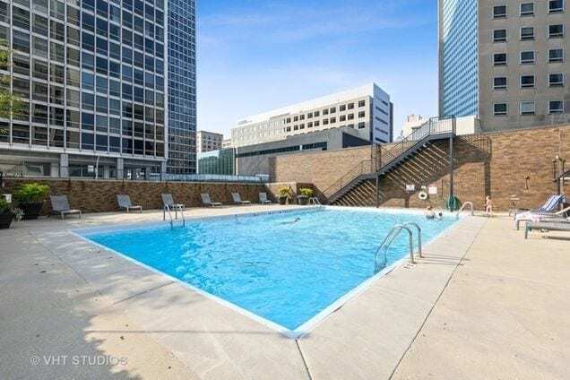 Building Photo - 2800 N Lake Shore Dr