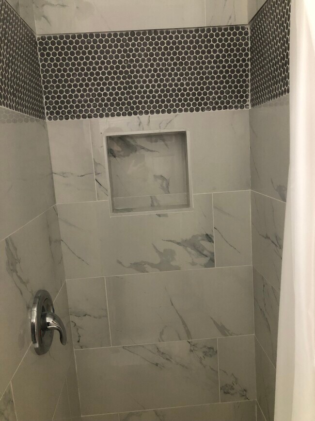 Building Photo - 60 Webster St