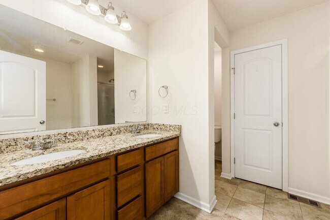 Building Photo - 8842 Conestoga Valley Dr