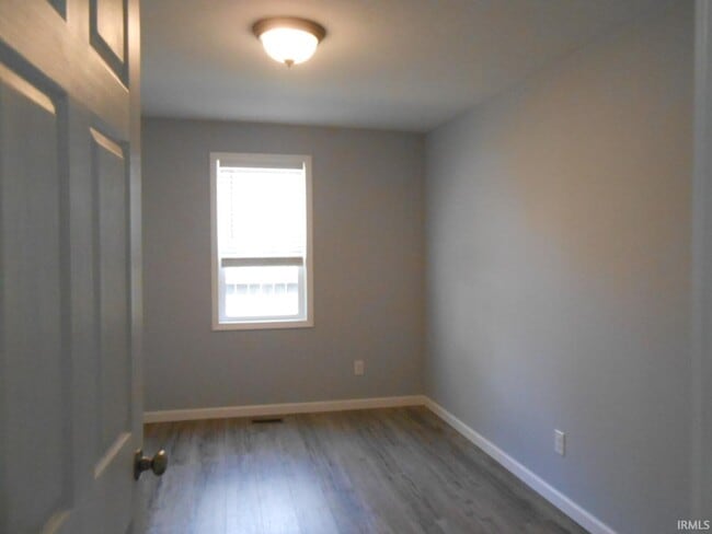 Building Photo - 525 Q St