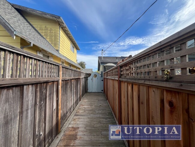 Building Photo - Brand New, Cozy Studio right near West Cliff Utilities Included!!
