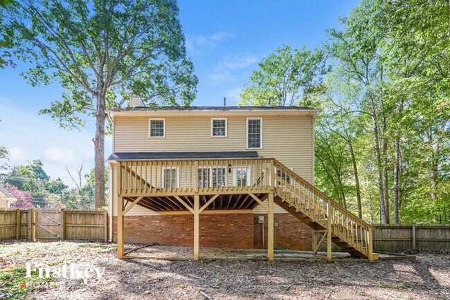 Building Photo - 790 Somerset Dr