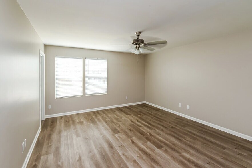 Building Photo - 12521 Palomino Dr