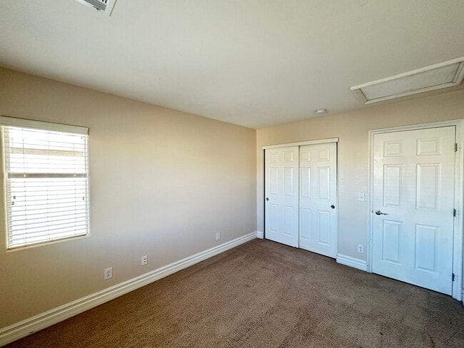 Building Photo - Rhodes Ranch-Parcel 11-Phase 1