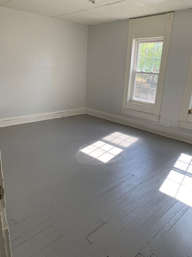 Primary Photo - 3 Bedroom 1 Bath