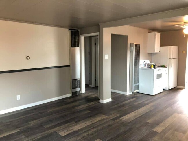 Building Photo - 1 Railroad Ave