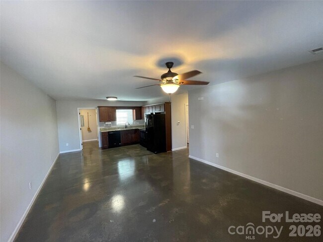 Building Photo - 4429 Dillbrook Ln