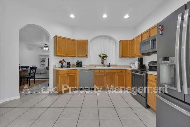 Building Photo - 3134 River Branch Cir