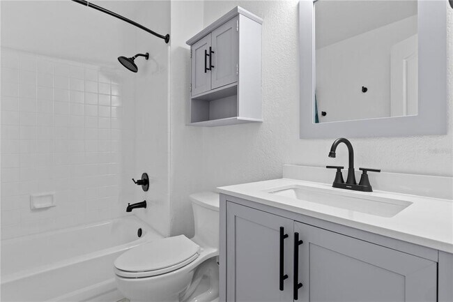 Building Photo - 604 Arbor Lake Ln