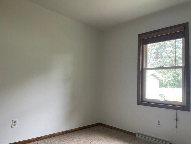 Building Photo - 323 Santa Fe Trail