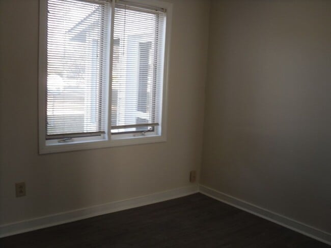 Building Photo - 31 Ohara Dr