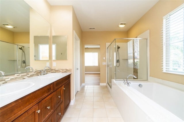 Building Photo - 168 Desert Bloom