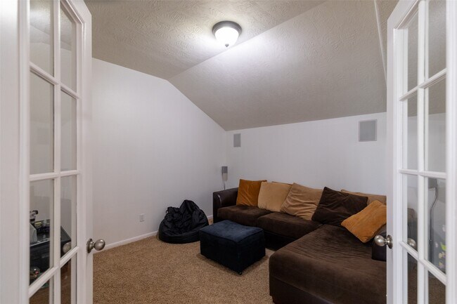 Building Photo - 23814 Seventh Heaven