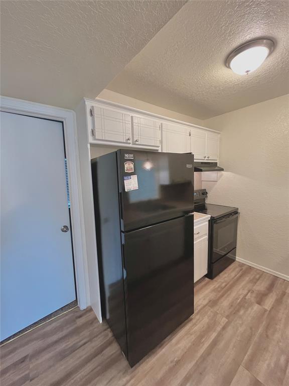 Building Photo - 1901 E Lindsey St