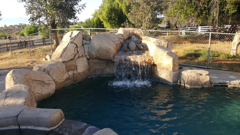 Building Photo - 18333 Harley John Rd