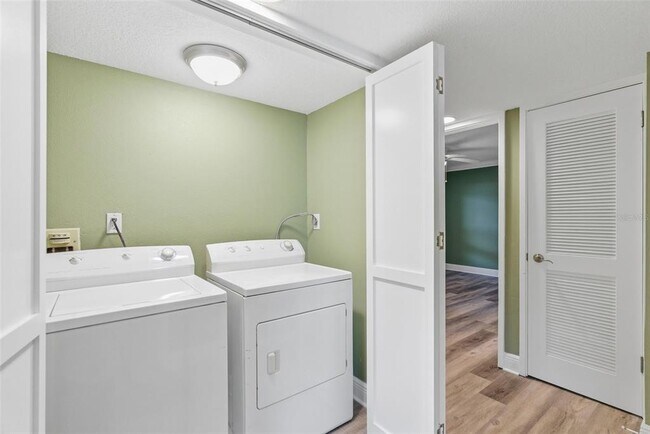 Building Photo - 2413 Bayshore Blvd