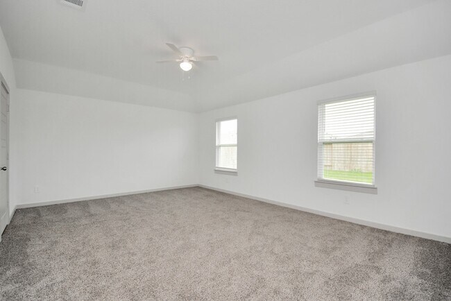 Building Photo - 7803 Golden Rubia Ln