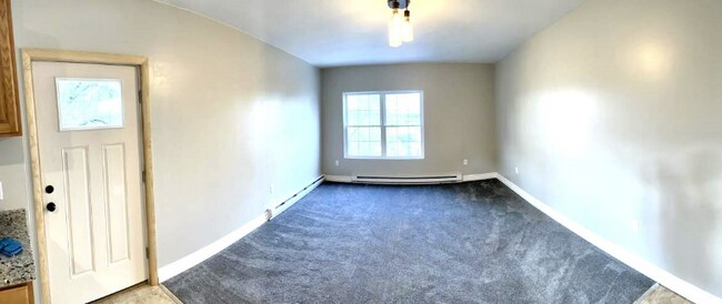 Building Photo - 19 Rutter St