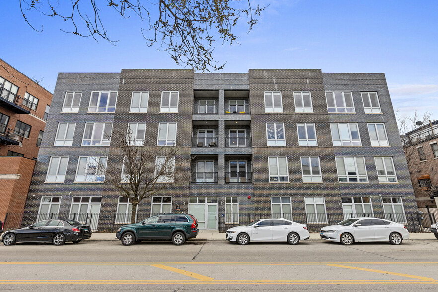 Primary Photo - 2217 W Madison St