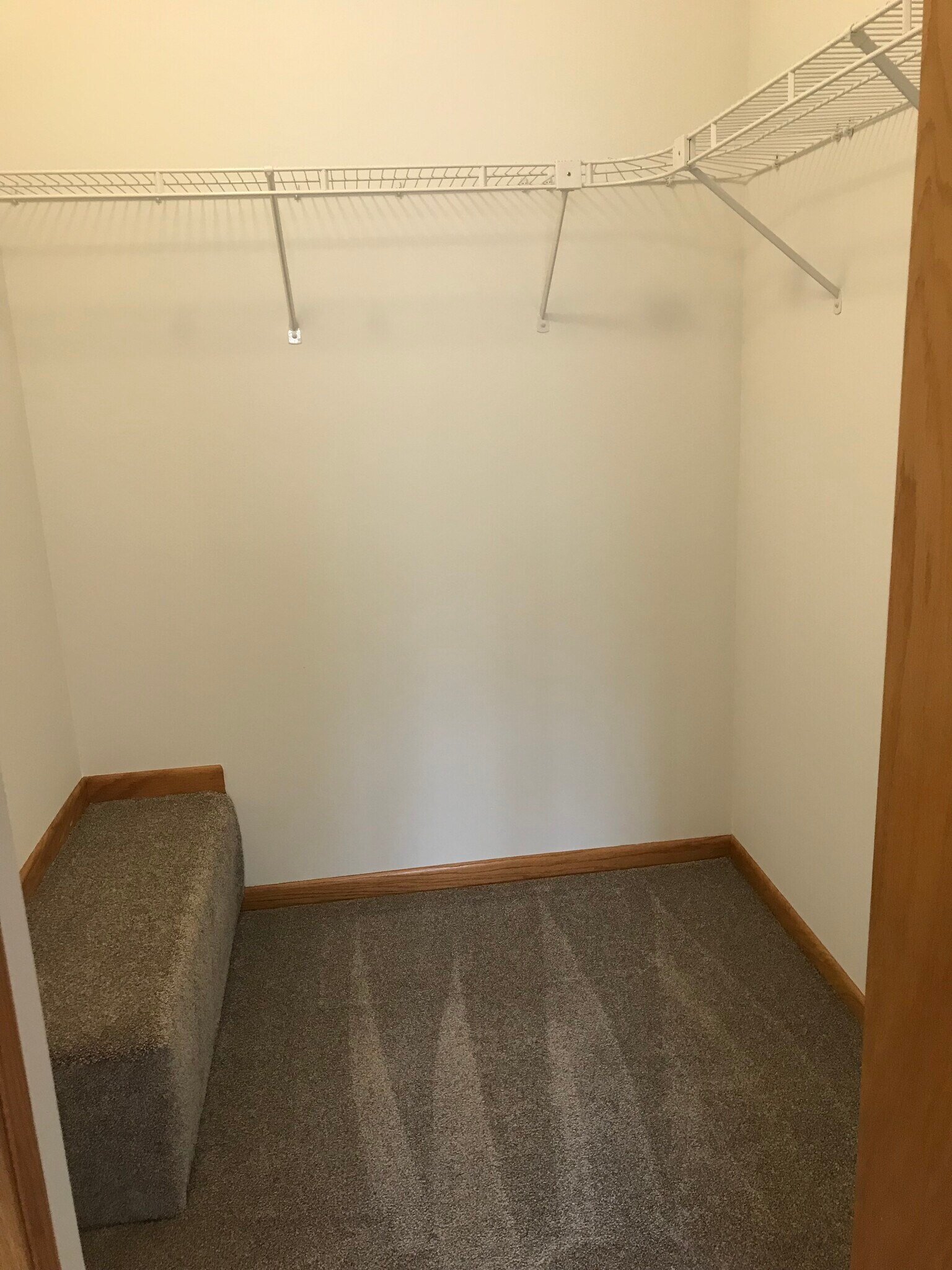 Master Walk In Closet - 1846 Sapphire Pt