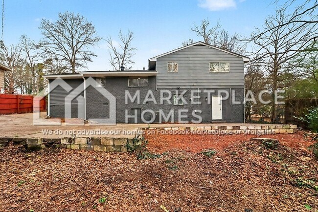 Building Photo - 3963 Rockey Valley Dr