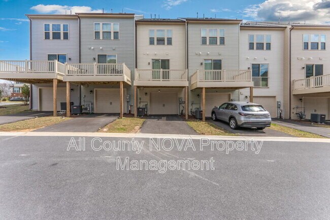 Building Photo - 3472 Jacobs Ford Wy
