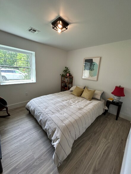 Building Photo - 363 Byram Kingwood Rd