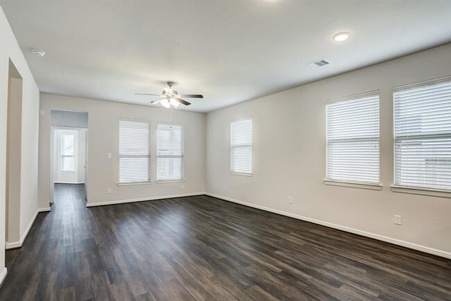 Building Photo - 8106 Cliffside Terrace Ct