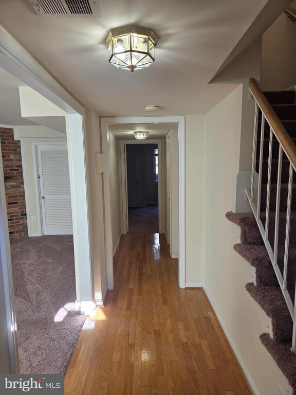 Building Photo - 6750 Towne Lane Rd