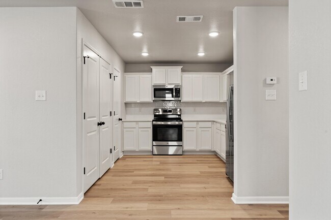 Building Photo - 3103 Wasilla Dr