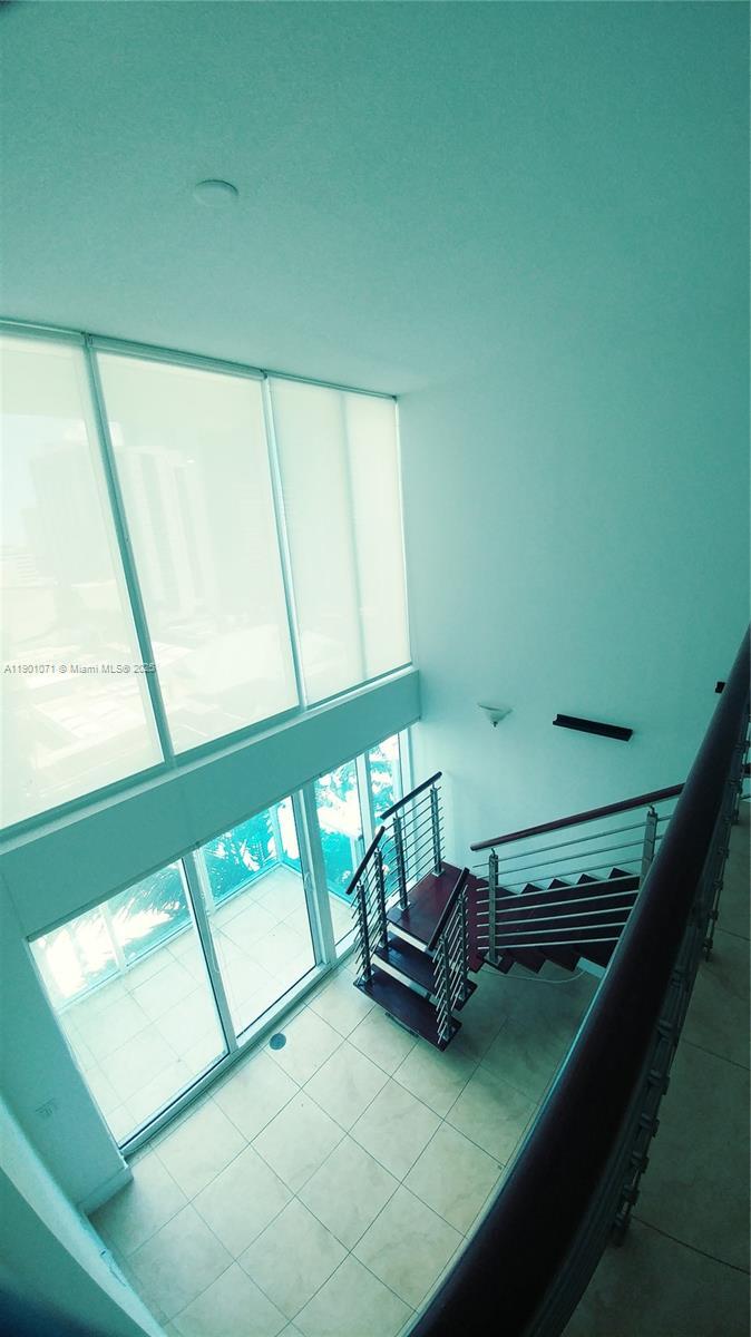 Building Photo - 41 SE 5th St