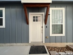 Building Photo - 1511 E Sandalwood Ln