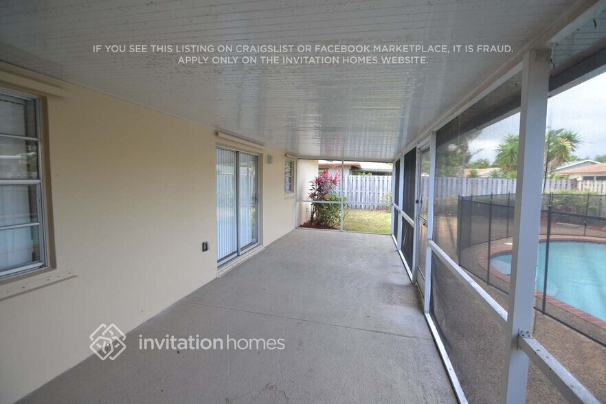 Building Photo - 6730 NW 22nd Terrace