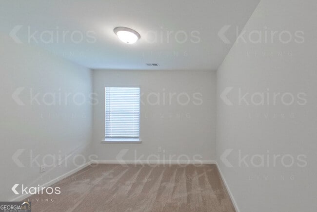 Building Photo - 30 Carrollton Dr
